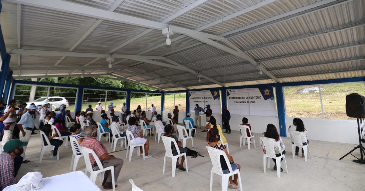 Gobierno de Tuxpan beneficia a habitantes de la ruta San José