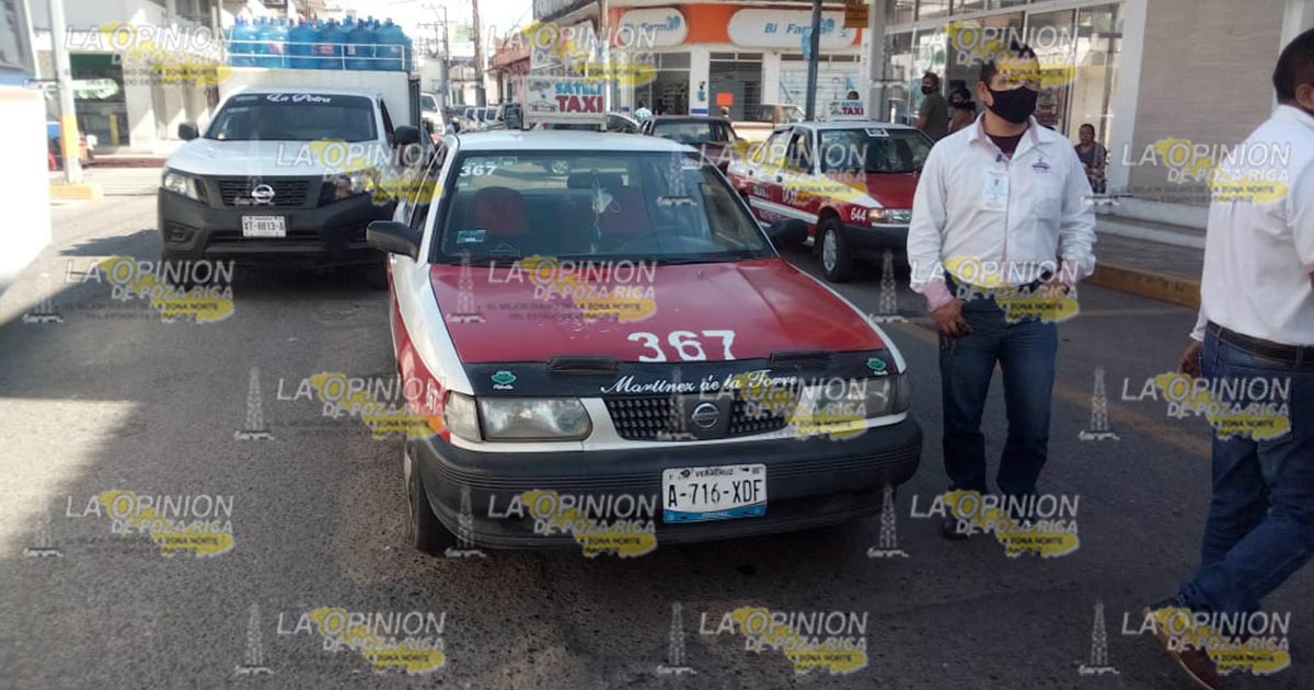 Taxista atropella y mata a abuelita