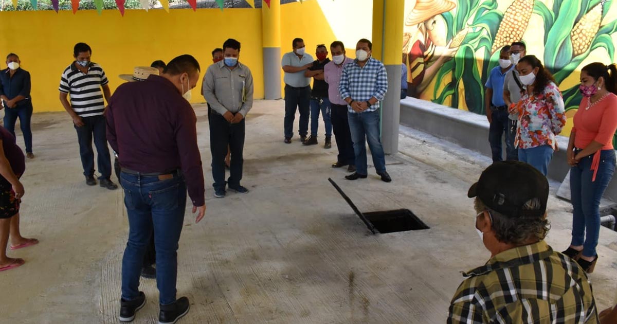 Más obras y beneficios para los tihuatecos