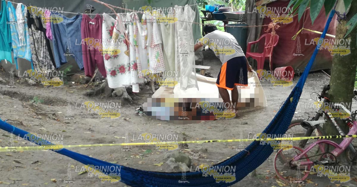 ¡Mata a su esposa de un machetazo!