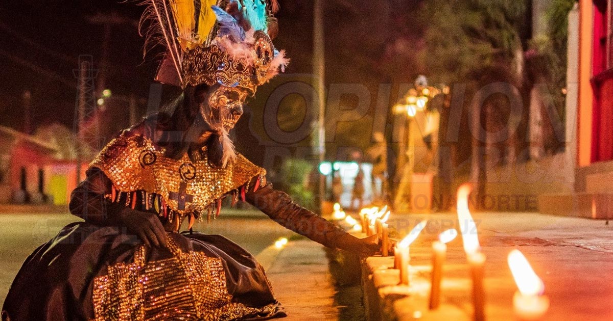 Preservan tradiciones culturales en Castillo de Teayo