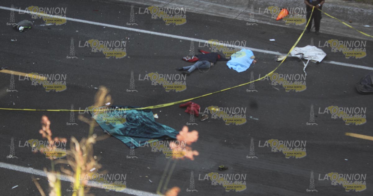 Se mata familia en carreterazo