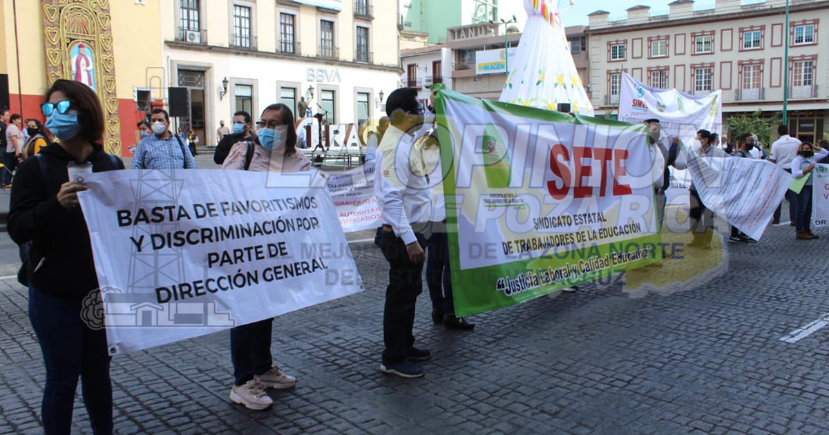 Truenan contra la SEV, protestan en Lerdo