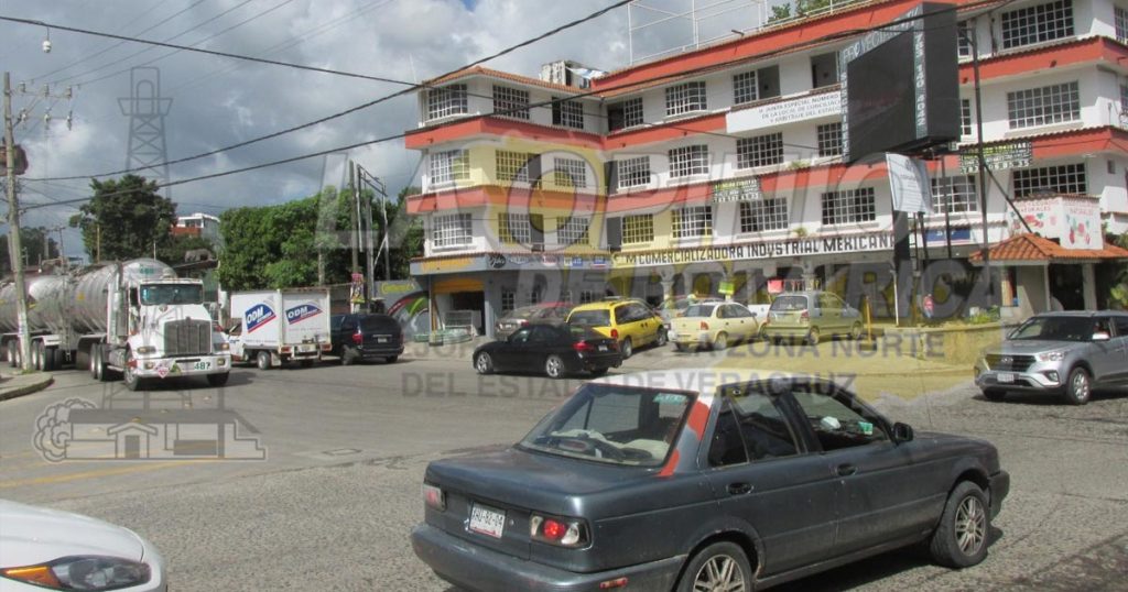 Cada vez más caótico céntrico crucero