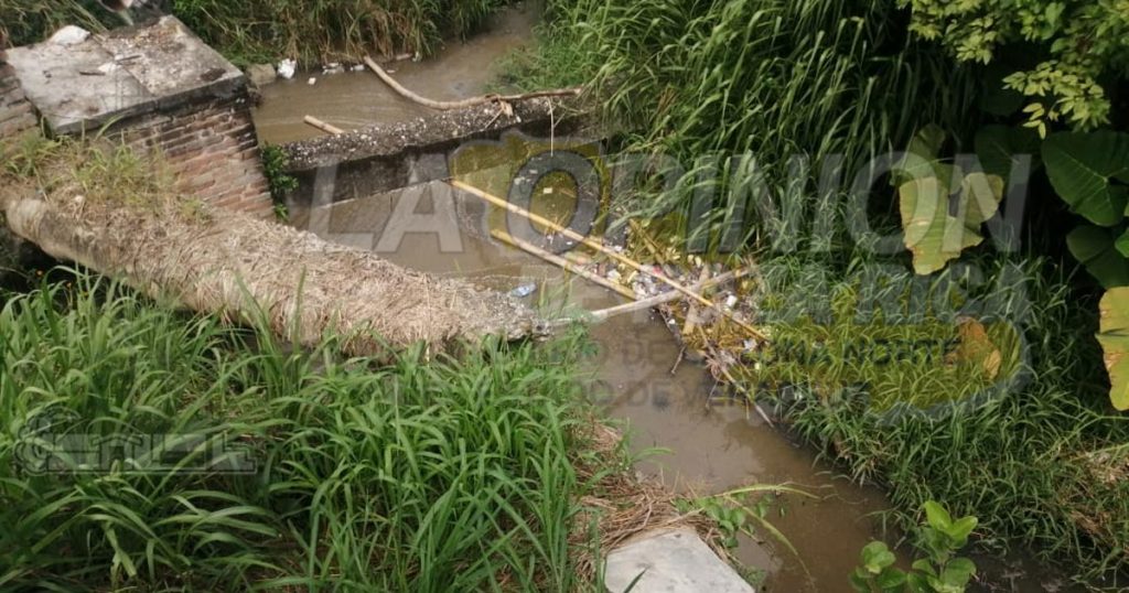 Arroyo contaminado un dolor de cabeza para tihuatecos