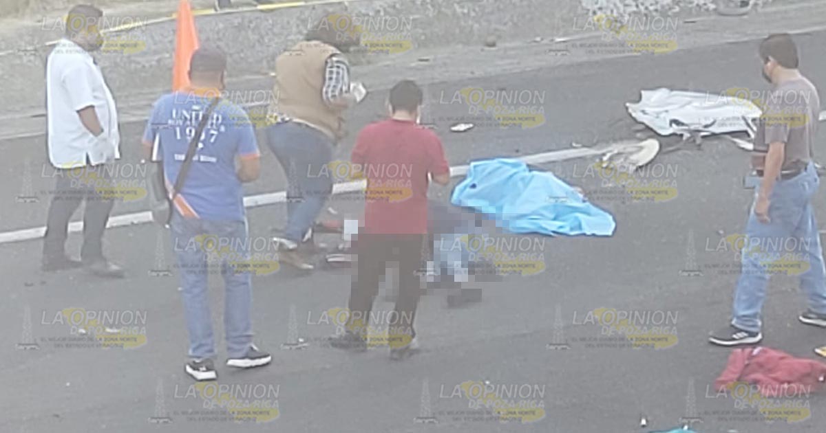 Se mata una familia en choque automovilístico, en Papantla