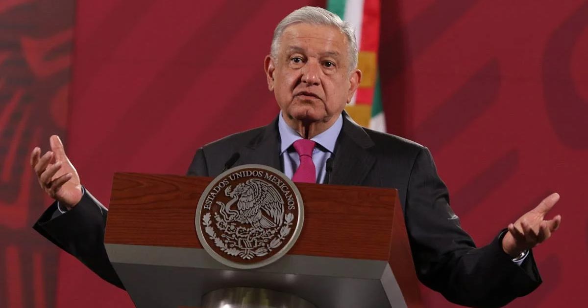 Secretario de AMLO contrató empresas fantasma