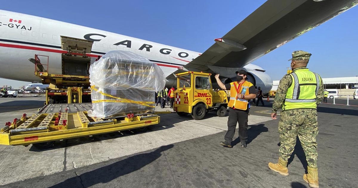 Llega a México cuarto cargamento de vacunas anti-COVID
