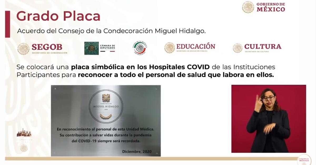 Reconocen con placa a centros médicos COVID