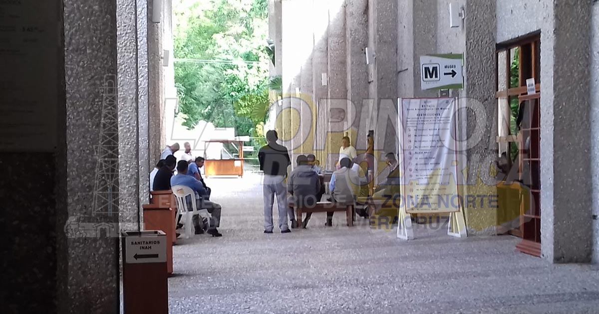 Custodios del Tajín sin recibir prestaciones