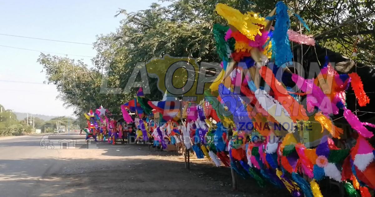 Disminuye la demanda de piñatas en Zacate Colorado