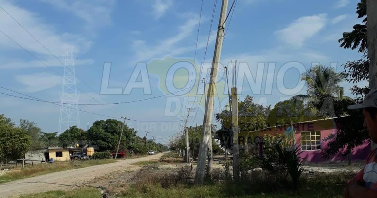 Esperan el mantenimiento a postería de CFE en Pánuco