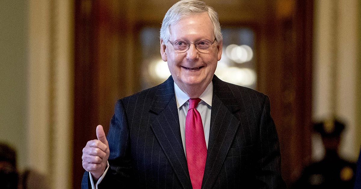 Mitch McConnel acepta victoria de Biden