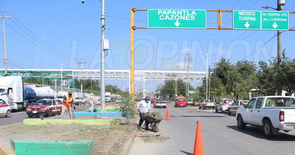 Limpian bulevar González Ortega