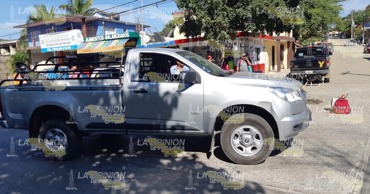 ¡Mujer lesionada en accidente!