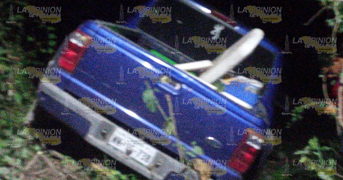 Por falla mecánica se sale de la carretera