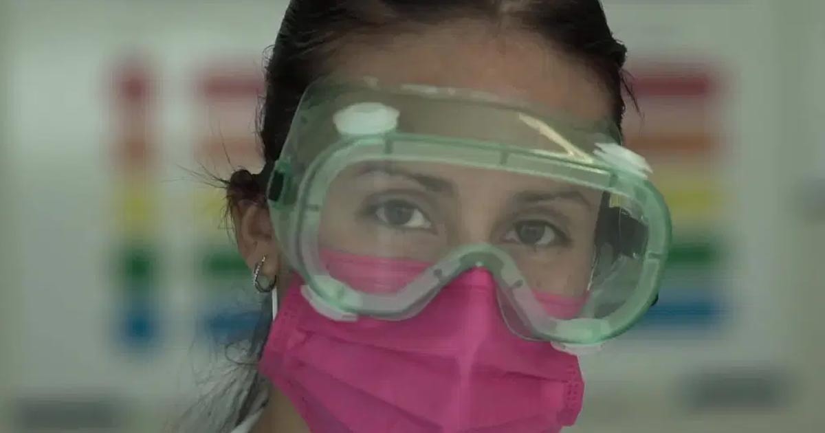Secretaría de Salud federal señala que suman dos mil 259 decesos confirmados acumulados por COVID-19 entre personal sanitario