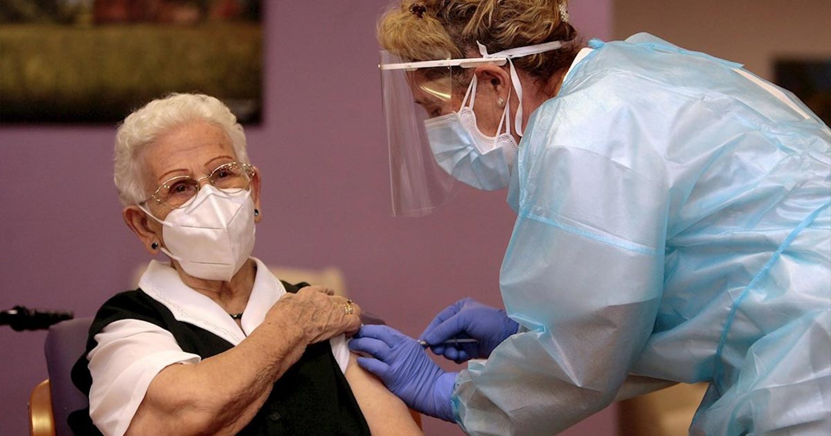 España arranca vacunación anti-COVID