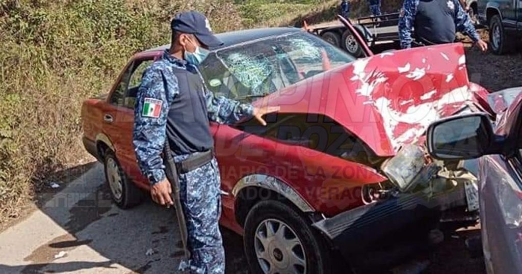 4 lesionados en aparatoso accidente