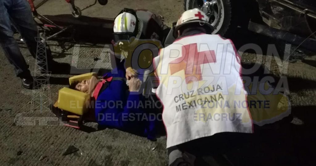 Encontronazo deja 2 heridos