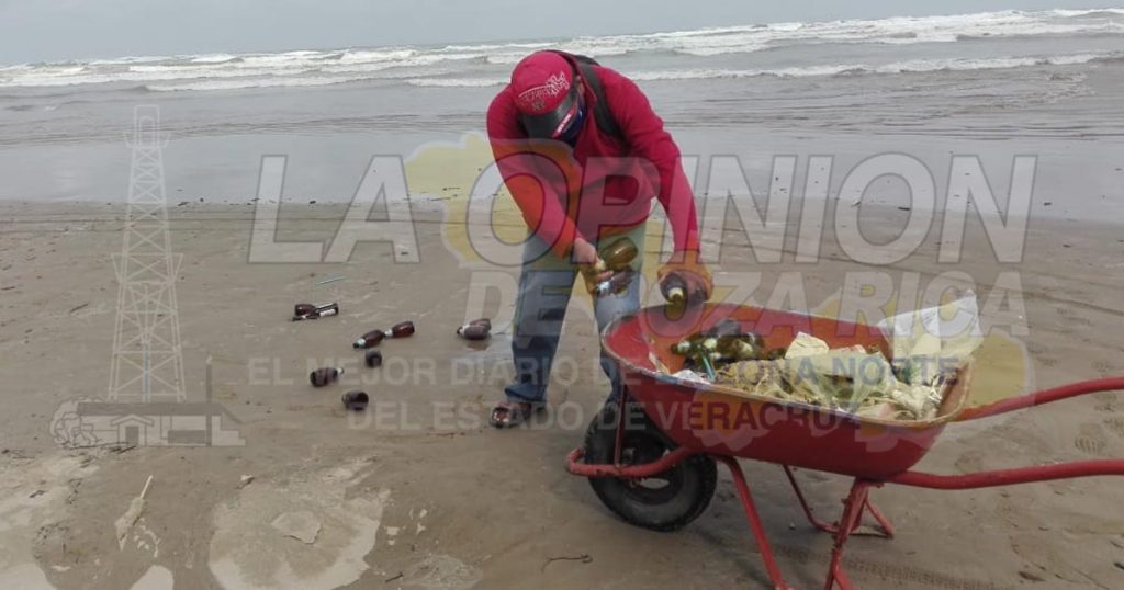 Pocos turistas, pero mucha basura
