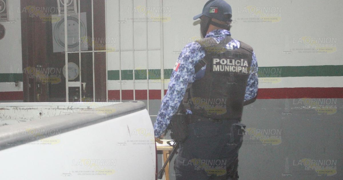 Hallan arma de fuego en plena calle, fue puesta a disposición de la PGR