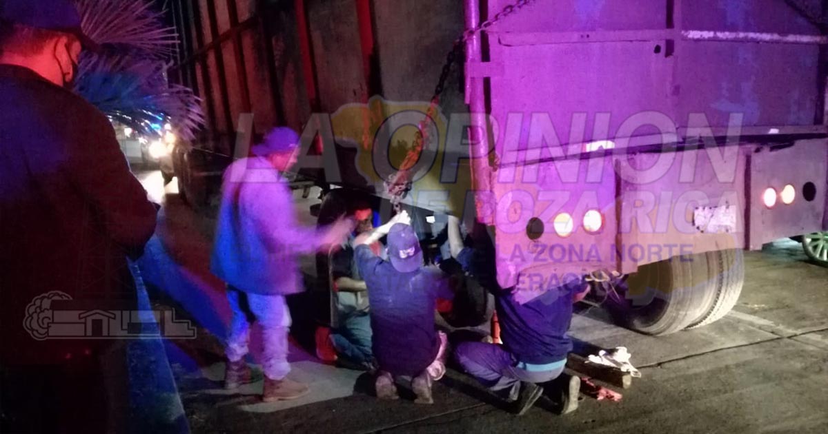 Se le sale una rueda