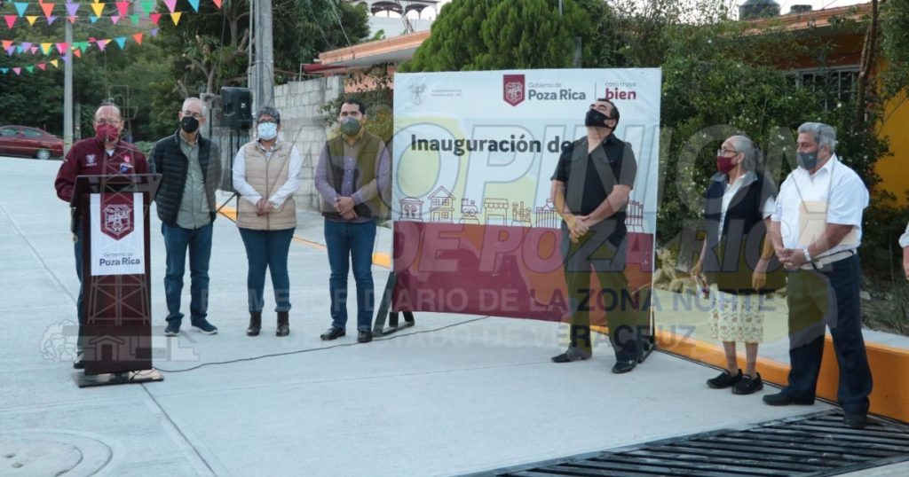 “Este gobierno si está trabajando”, afirman vecinos en entrega de obra de Poza Rica