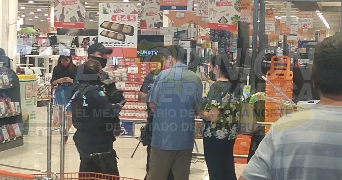 Violento asalto en Plaza Cristal de Poza Rica