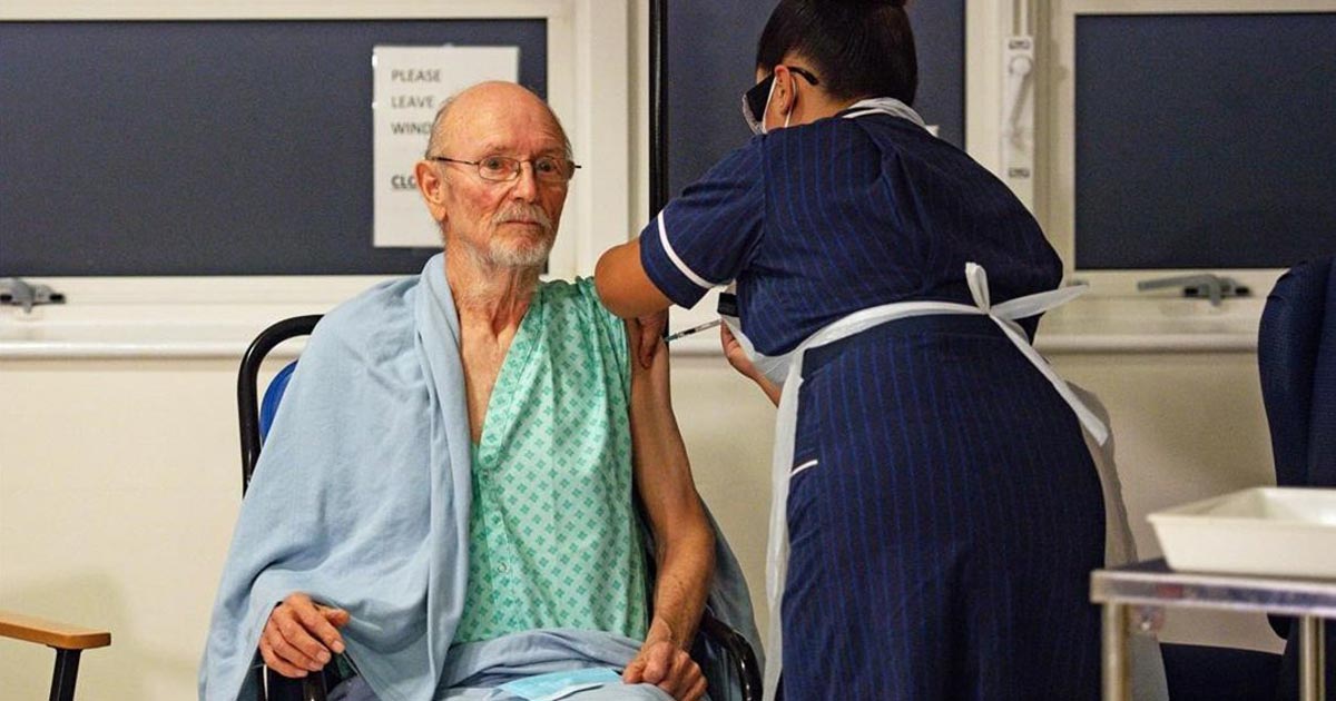 Vacuna de AstraZeneca, no apta para adultos mayores