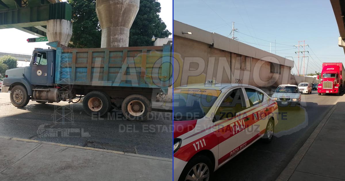 Caótica vialidad en el centro de la ciudad