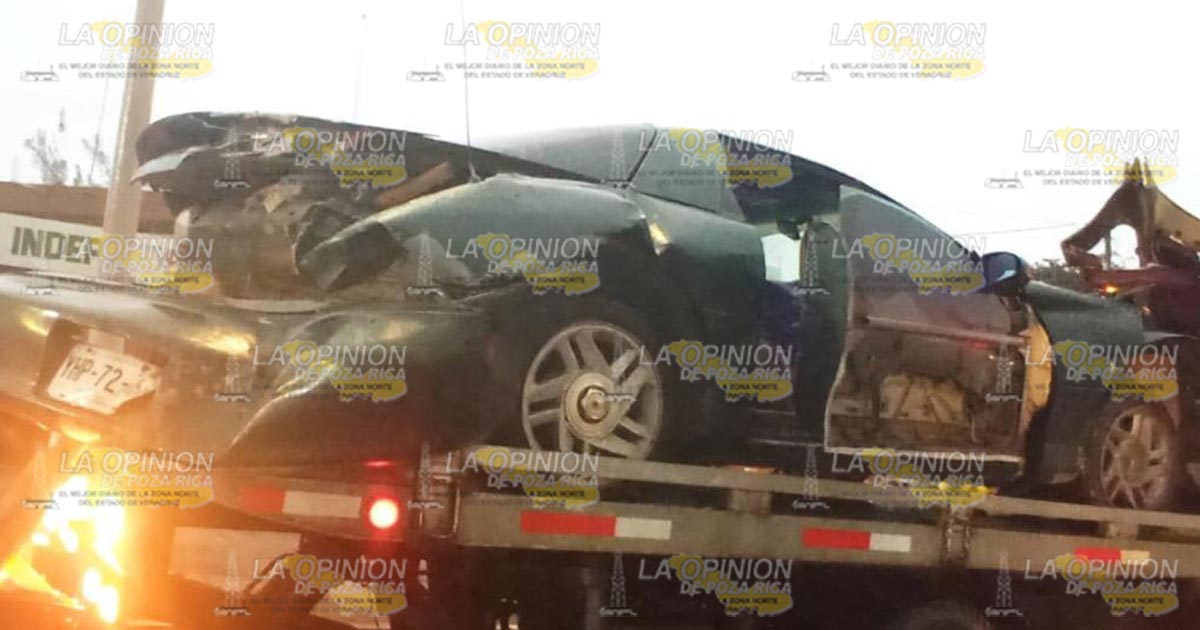 Conductor imprudente hace pedazos su Camaro