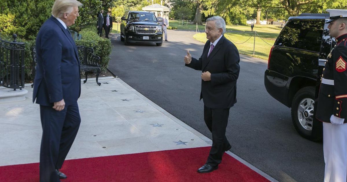 En el muro, Trump da gracias a AMLO por su apoyo en migración