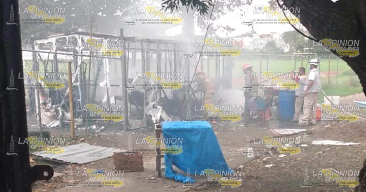 Fuego en el 18 de marzo de Poza Rica