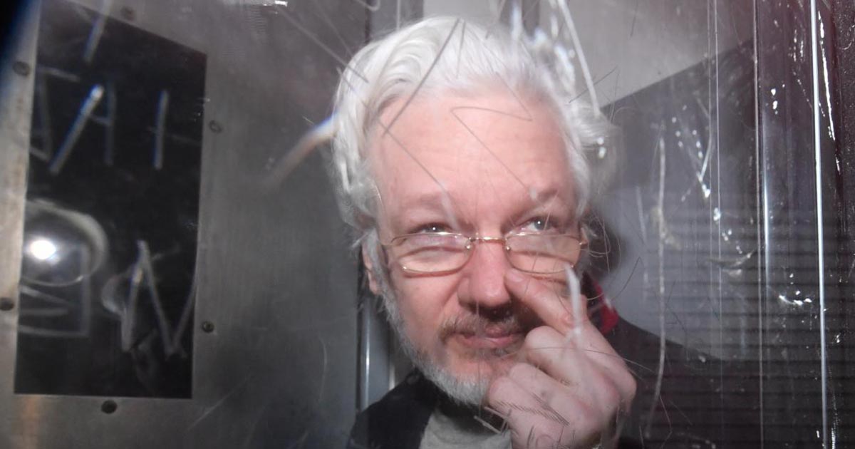 Rechaza Reino Unido extraditar a Assange
