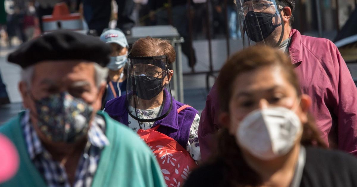 La vacunación de adultos mayores iniciará en las comunidades más marginadas