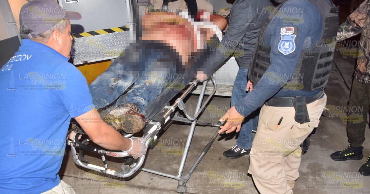 Les dan de navajazos y quedan mal heridos