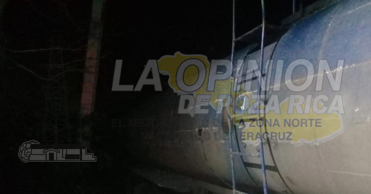 Pipa a punto de volcar