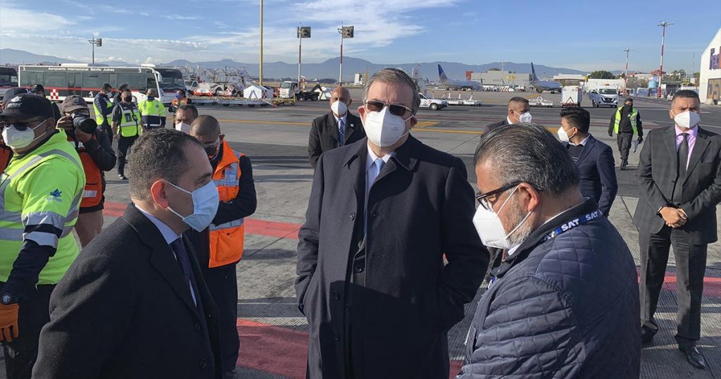 Llegan megacargamento de vacunas de Pfizer