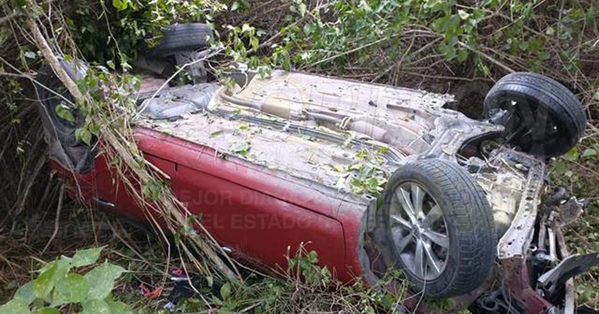 Fatal volcadura en Ozuluama