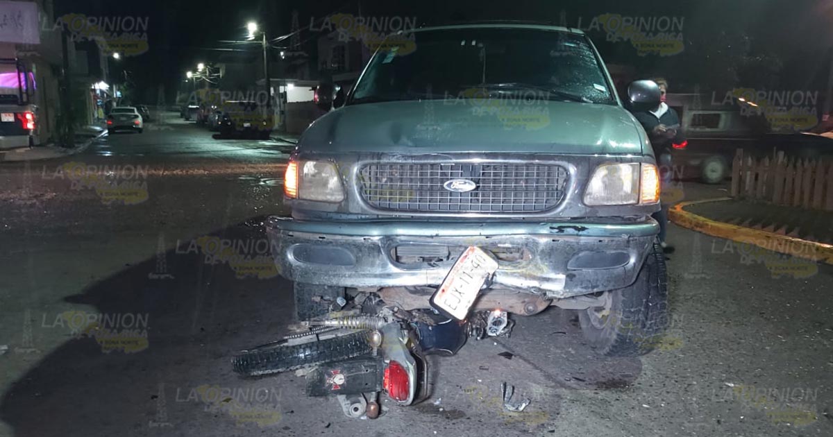 Joven ebrio arrolla a motociclista, en Poza Rica