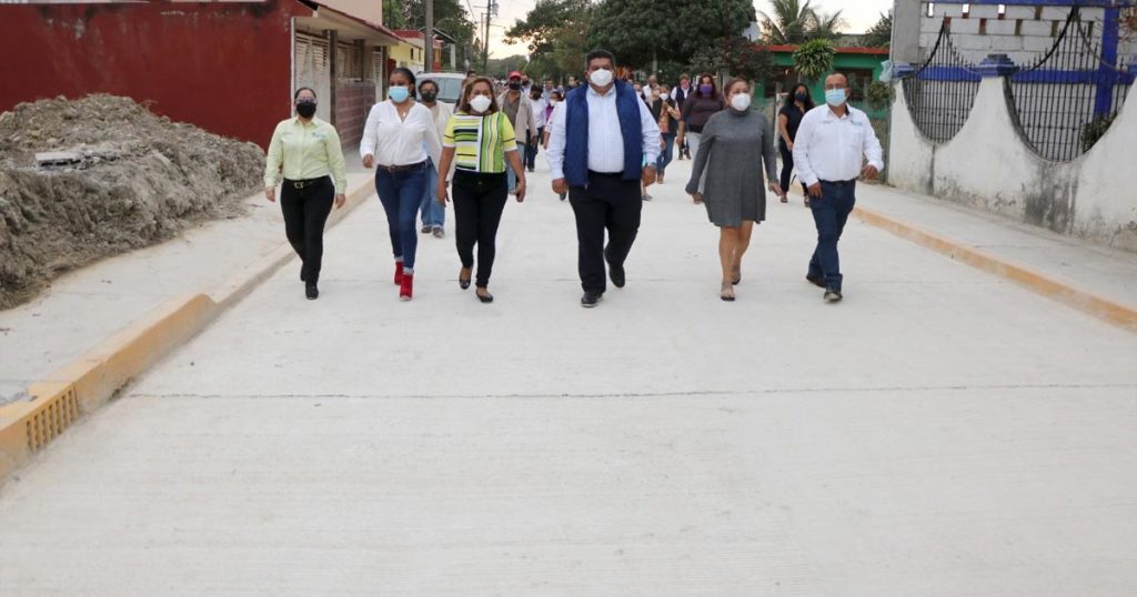 Tuxpan avanza en urbanización