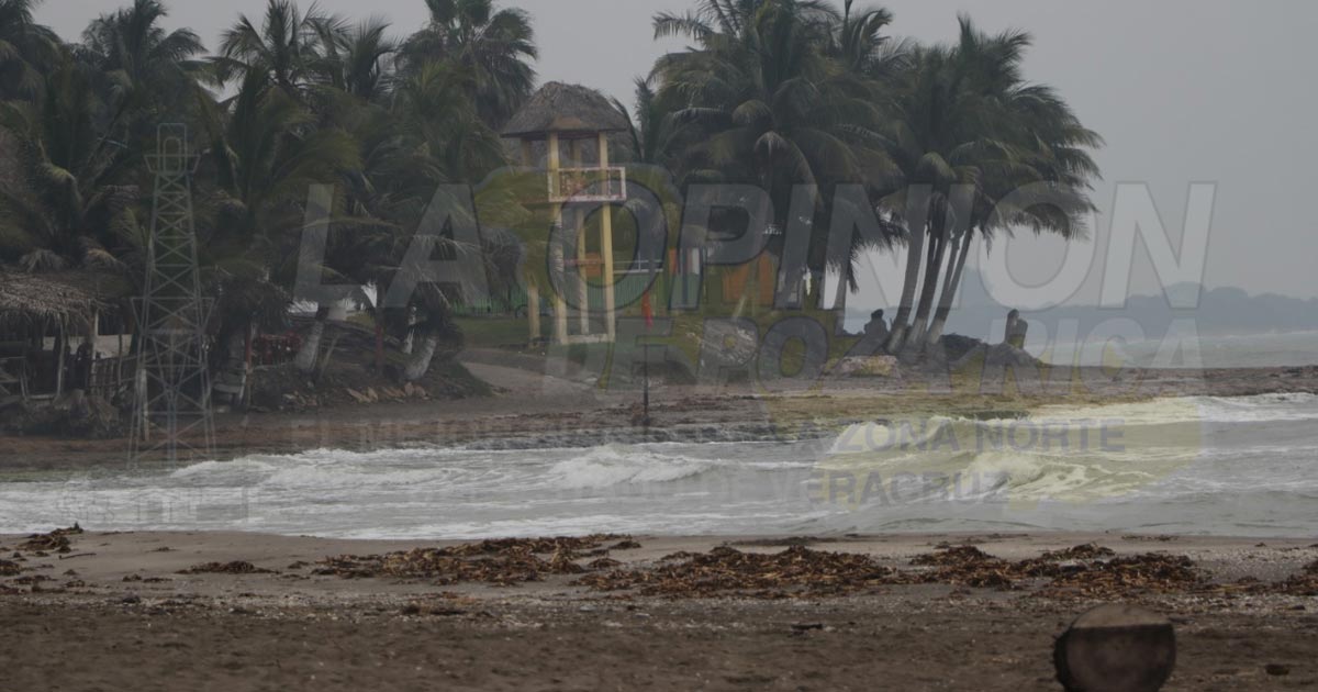 Seguirá cerrado el puerto a navegación en Cazones por alto oleaje