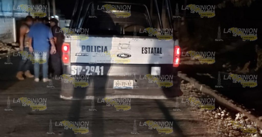 Mando Único lastima a un empleado del Ayuntamiento; lo machuca con la puerta de la patrulla