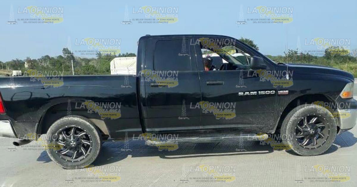 Manejaba camioneta con documentos apócrifos