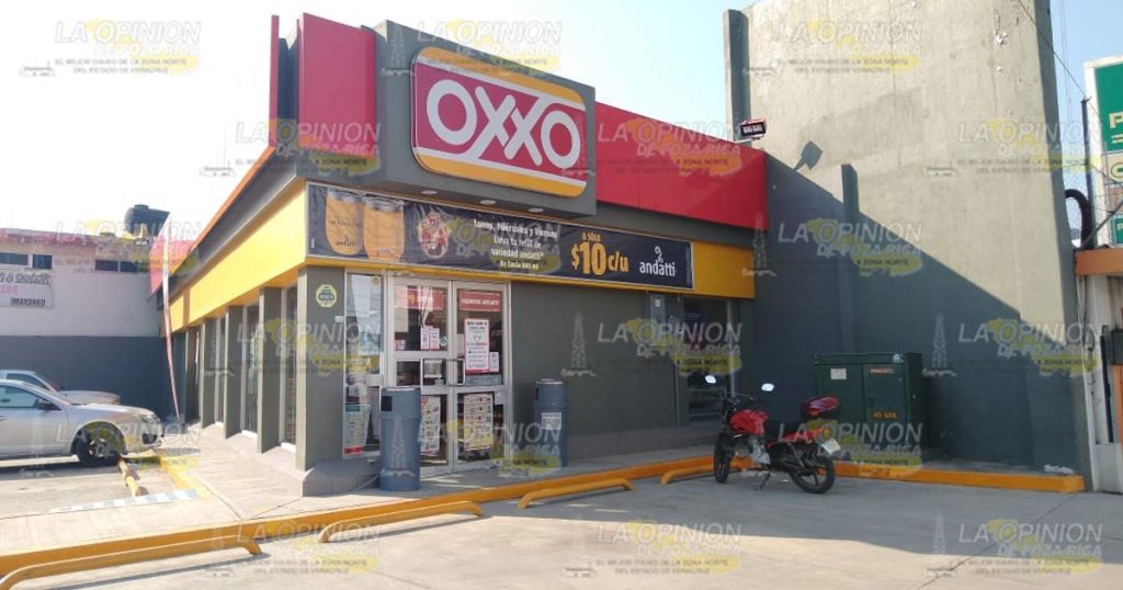 Asaltan otra tienda Oxxo en Poza Rica