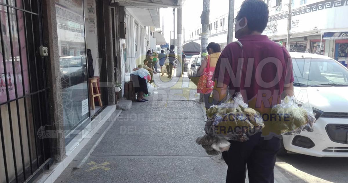 Se duplica el comercio informal