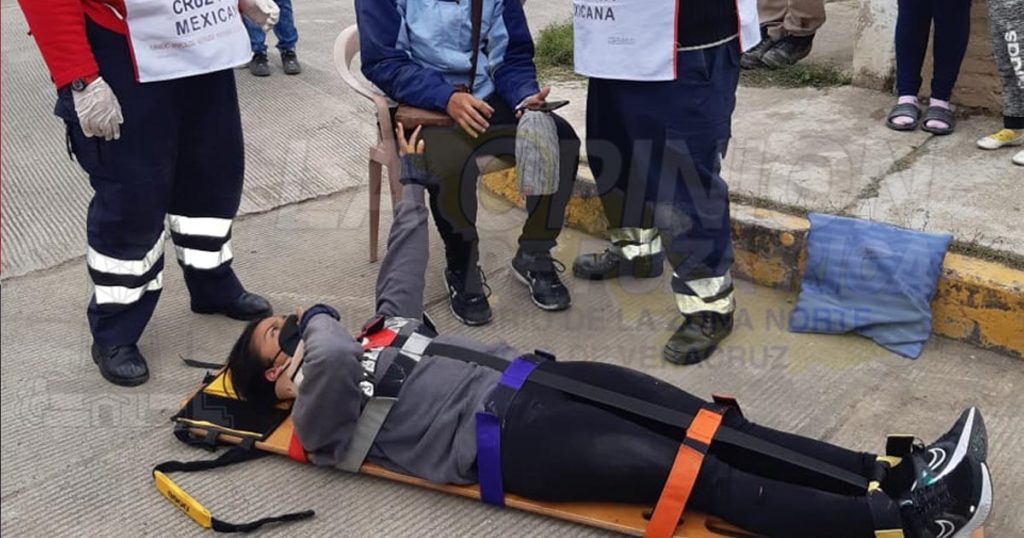 Se estrellan con un camión