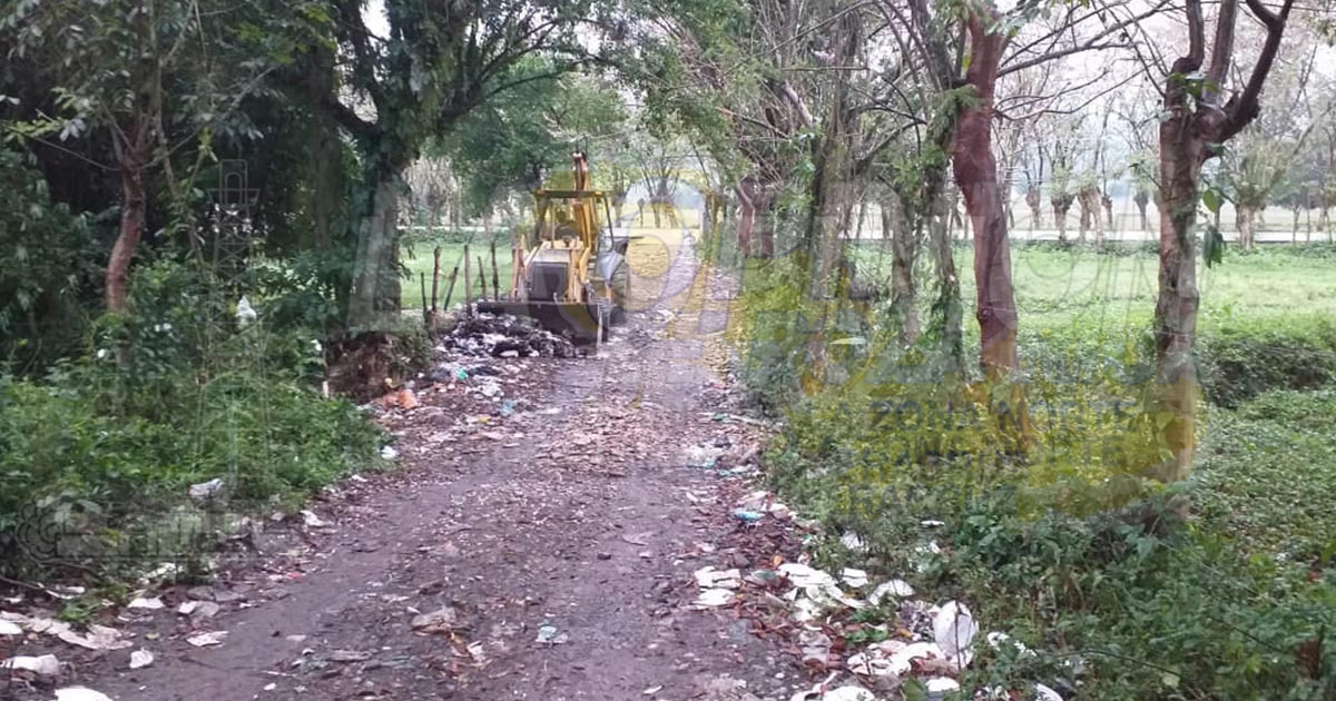 En Coahuitlán hay fuga de aguas negras