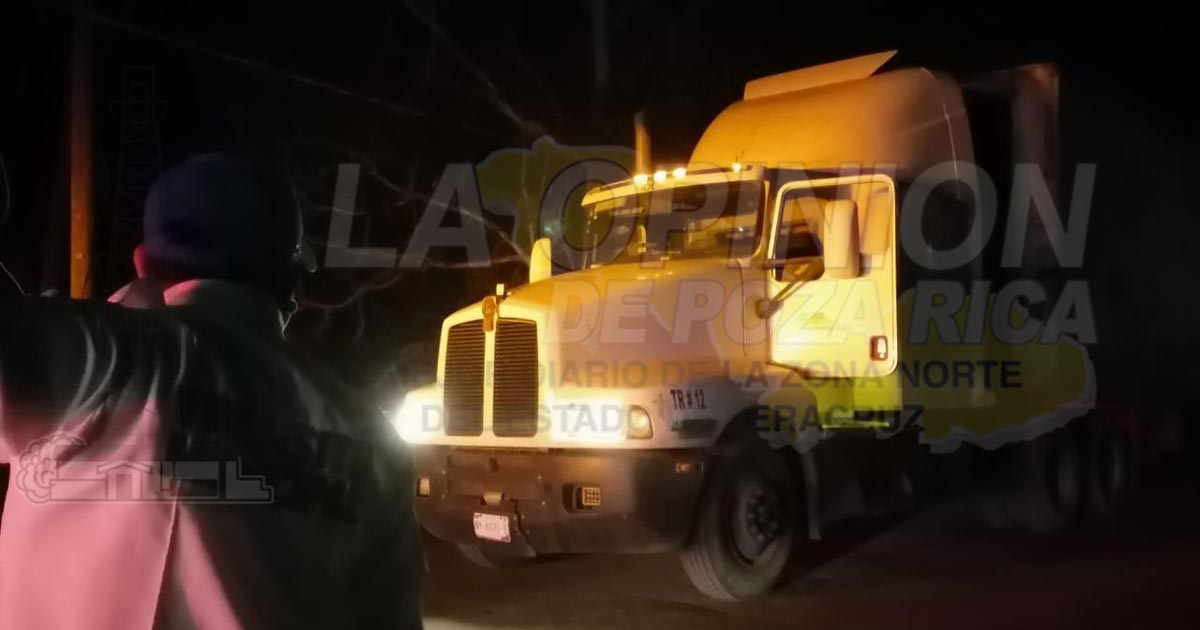 Trágico accidente en entronque a Agua Nacida